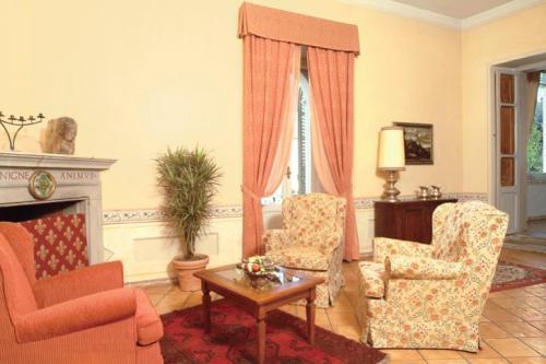 Palazzo Dragoni Hotel Spoleto Luaran gambar